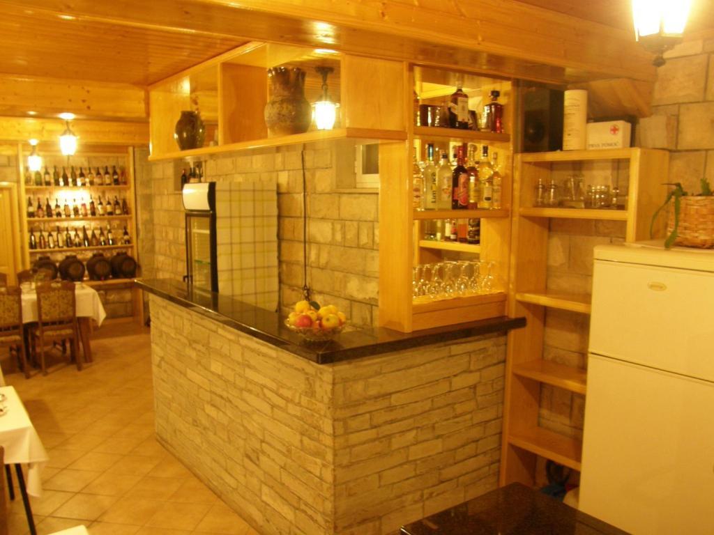 Guest house Pansion Zvekovica